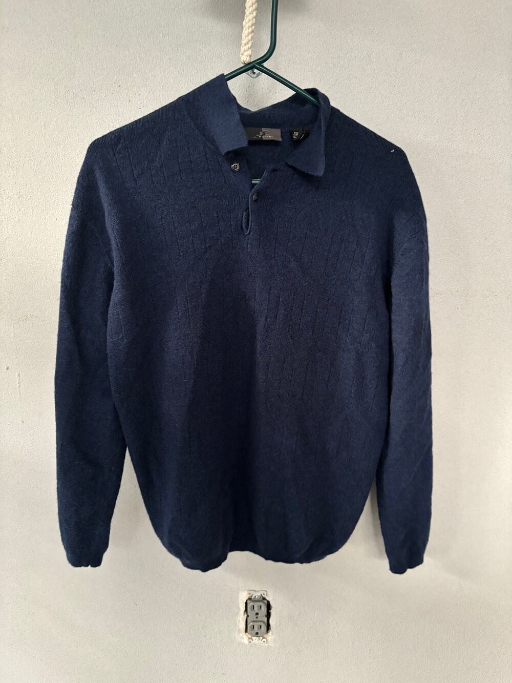 100% Wool Pullover Sweater Size Medium Navy Blue Grandpacore